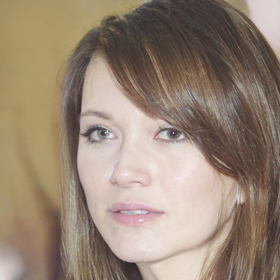 Portrait d'Éléonore Duquesnoy, conseillère financière